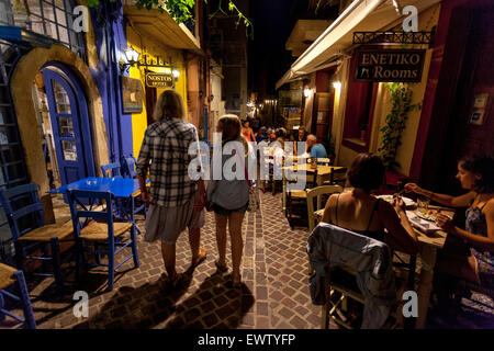 Alten venezianischen Hafen von Chania, Straßen, Twilight, Kreta, griechische Inseln, Griechenland, Europa Stockfoto