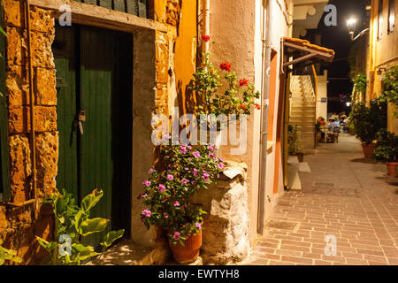 Alten venezianischen Hafen von Chania, Straßen, Twilight, Kreta, griechische Inseln, Griechenland, Europa Stockfoto