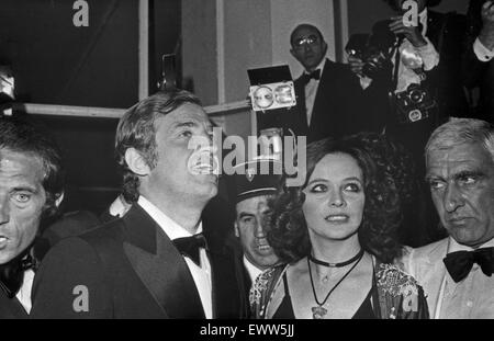 Jean Paul Belmondo Beim Filmfestival in Cannes 1974, Frankreich 1970er Jahre. Jean Paul Belmondo auf dem Cannes Film Festival 1974, Frankreich der 1970er Jahre. Stockfoto