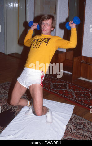 Der Deutsche Schauspieler Und Synchronsprecher Manfred Seipold, 1970er Jahre Deutschland. Deutscher Schauspieler und Synchronisation Schauspieler Manfred Seipold, Deutschland der 1970er Jahre. 24x36Dia50 Stockfoto