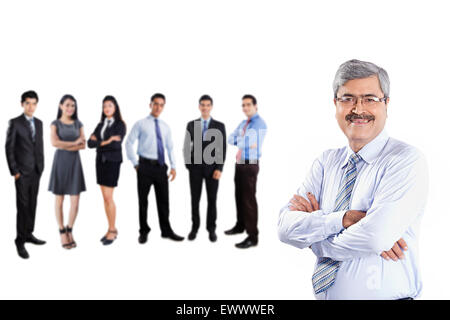 indische Unternehmensgruppe Partner Kollege posiert Stockfoto