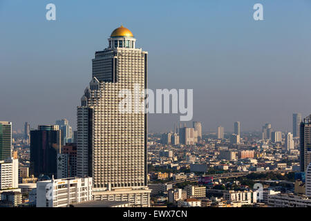 Ansicht des Lebua State Tower von Millennium Hilton Bangkok, Thailand Stockfoto