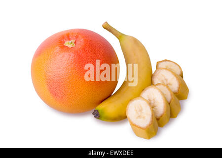 Grapefruit und in Scheiben geschnittenen Bananen Stockfoto