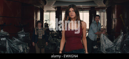 SAN ANDREAS (2015) KUNST PARKINSON, ALEXANDRA DADDARIO, HUGO JOHNSTONE-BURT BRAD PEYTON (DIR) Stockfoto