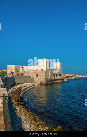 Italia Apulien Trani il Castello Svevo | Italien Apulien Trani schwäbischen Schloss Stockfoto