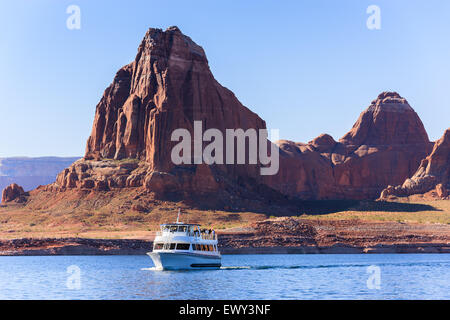 Canyon Wände am Lake Powell an der Grenze zwischen Arizona und Utah, USA Stockfoto