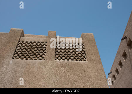 Vereinigte Arabische Emirate, Dubai. Al Bastakiya Viertel, bekannt für seine historischen Wind-Turm-Häuser (etwa Ende des 19. Jahrhunderts). Stockfoto