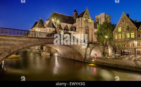 Saint Michael Bridge & Kirche Fluss Leie, Gent, Belgien Stockfoto