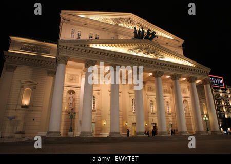 Nachtansicht des staatlichen akademischen Bolschoi Theater Oper und Ballett, Moskau, Russland Stockfoto