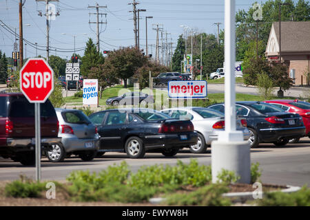 Eine Meijer Supermarkt Lebensmittelgeschäft Ladenkette in Wisconsin. Meijer-Läden sind Familienunternehmen und betreiben im mittleren Westen. Stockfoto