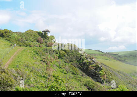 Suche bei Gara Rock auf der Süd-West Küste Weg auf der Küste von South Devon, England, UK Stockfoto