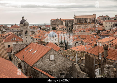 Blick über die Dächer der Altstadt, Dubrovnik, Kroatien Stockfoto