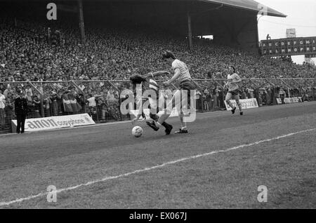 Birmingham 1-0 Leeds Division 2 Spiel, ausgetragen im St. Andrews Stadium. Gewalttätige Szenen am Ende nach Fans strömten auf den Platz. 11. Mai 1985. Stockfoto