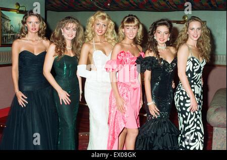 Die Miss UK heizt auf The Dome Nightclub in Birmingham statt. Der Gewinner geht durch Birmingham in den regional Finals vertreten. 29. Juli 1993. Stockfoto