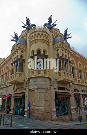 Casa de Los Dragones, House of Dragons, Plaza de Los Reyes, Hauptplatz, Ceuta, spanische Enklave in Marokko, Nordafrika Stockfoto