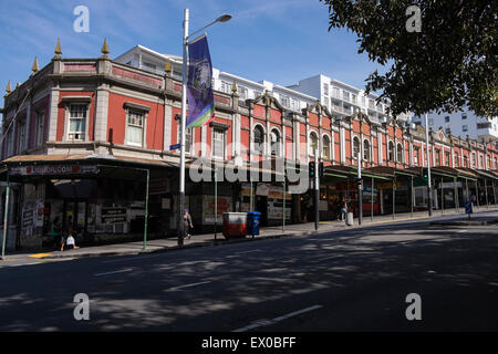 Aus rotem Backstein Ladenzeile auf der Queen Street, Auckland, erbaut im Jahre 1909. Stockfoto