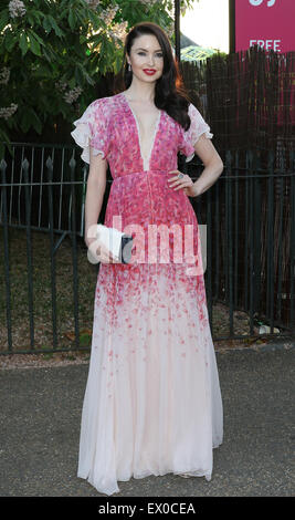 LONDON, UK, 2. Juli 2015: Emma Miller besucht die Serpentine Gallery-Sommerfest in Kensington Gardens in London Stockfoto