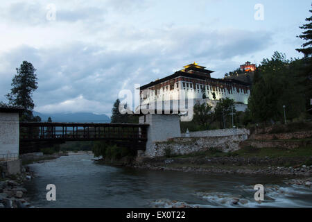 Paro Dzong, ein Architektur-Juwel in Bhutan Stockfoto