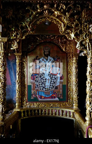 Ornament in der Kirche Kapelle baute Katholikon im griechisch-orthodoxen Kloster Heilige Varlaam 1541 auf Natursandstein Felssäulen in Meteora am nordwestlichen Rand der Ebene von Thessalien nahe dem Fluss Pinios und Pindos Berge in Zentral-Griechenland Stockfoto