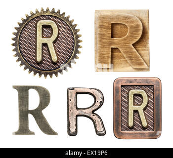 Alphabet hergestellt aus Holz und Metall. Buchstabe R Stockfoto
