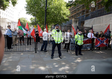 Westminster, London, UK, 4. Juli 2015. Protest gegen die "Verjudung" London Credit: fantastische Kaninchen/Alamy Live-Nachrichten Stockfoto