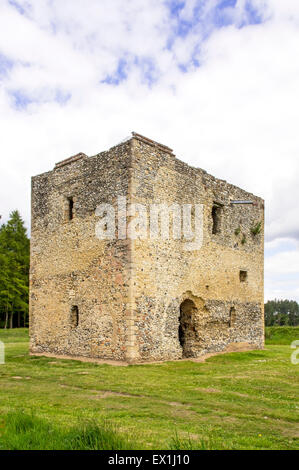 Thetford Warren Lodge. Erbaut um das Jahr 1400 um Wildhüter und Jäger vor bewaffneten Wilderern zu schützen Stockfoto