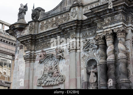 Linken Teil der Fassade der Kirche der Gesellschaft Jesu Stockfoto