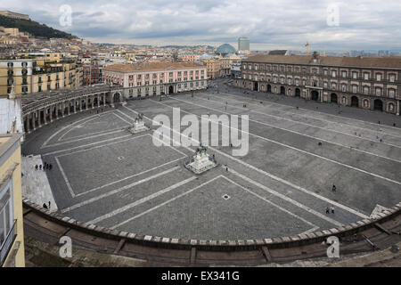 Neapel, Italien - Piazza Plebiscito Luftaufnahme Stockfoto