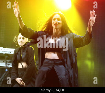 London, UK. 5. Juli 2015. Ciara führt bei Wireless Festival Tag drei im Finsbury Park, London, England am 5. Juli 2015 Foto: Credit: KEITH MAYHEW/Alamy Live News Stockfoto