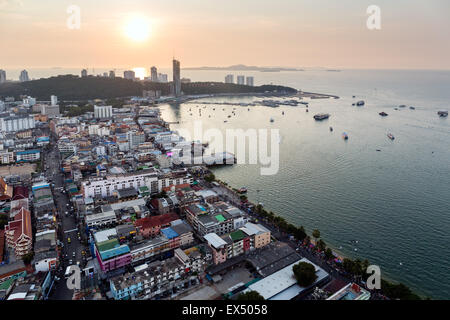 Stadtbild, Bucht von Pattaya, Pattaya, Chon Buri Provinz, Thailand Stockfoto