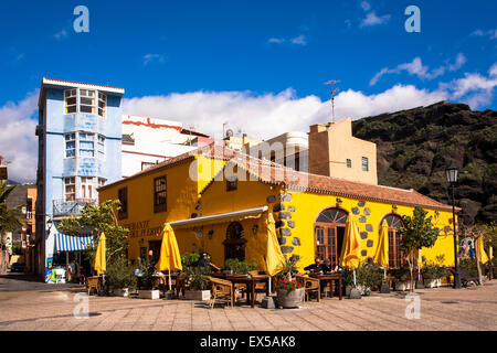 ESP, Spanien, die Kanaren Insel La Palma, Puerto de Tazacorte an der Westküste, Restaurant Taberna del Puerto an der Stockfoto