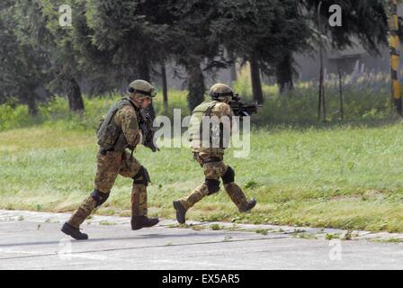 NATO Joint Force Headquarters, italienische Armee Ranger der Fallschirmjäger-Bataillon Berg Monte Cervino Stockfoto