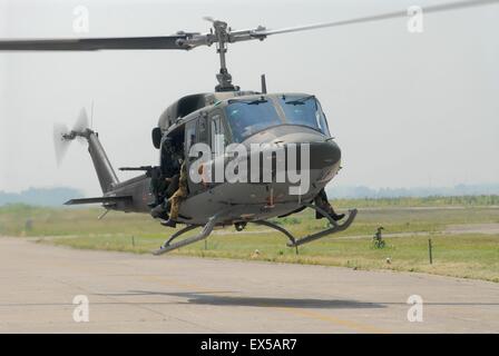 Italienische Armee, Helikopter Agusta-Bell AB-412 Stockfoto