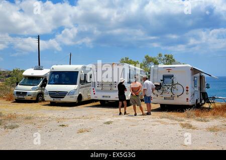 Mobile Motor Häuser auf der Insel Santorini, Griechenland Stockfoto