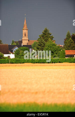 Stadt in Rheinland-Pfalz in der Nähe von Mainz Stockfoto