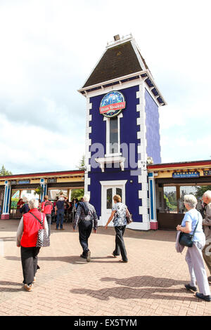 Eingang zum Alton Towers Estate Theme Park Gardens Staffordshire England UK Stockfoto
