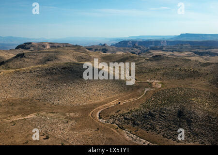 Helikopterblick auf Landschaft zwischen Las Vegas und Grand Canyon Stockfoto