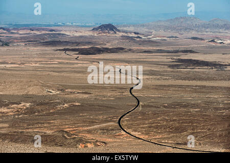 Helikopterblick auf Landschaft zwischen Las Vegas und Grand Canyon Stockfoto