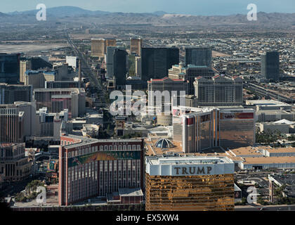 Skyline von Las Vegas und den Streifen Helikopter-Ansicht Stockfoto