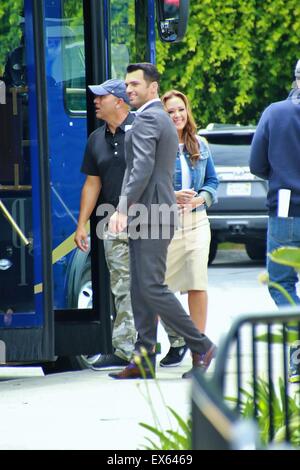 Leah Remini und Tanzpartner Tony Dovolani vereinen zum Film für ihre Reality-TV-Programm bei Universal Studios Hollywood mit: Leah Remini, Tony Dovolani Where: Los Angeles, California, Vereinigte Staaten von Amerika bei: 6. Mai 2015 Stockfoto