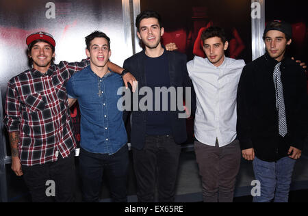 Hollywood, Kalifornien, USA. 7. Juli 2015. Die Janoskians kommt für die Premiere des Films "The Gallows" an der Hollywood High School. Bildnachweis: Lisa O'Connor/ZUMA Draht/Alamy Live-Nachrichten Stockfoto