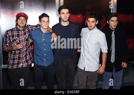 Hollywood, Kalifornien, USA. 7. Juli 2015. Die Janoskians kommt für die Premiere des Films "The Gallows" an der Hollywood High School. Bildnachweis: Lisa O'Connor/ZUMA Draht/Alamy Live-Nachrichten Stockfoto