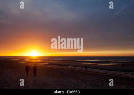 Europa, Niederlande, Zeeland, Abend Ambiente am Strand von Oostkapelle auf der Halbinsel Walcheren. Stockfoto