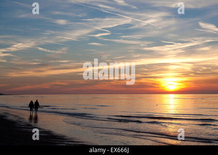 Europa, Niederlande, Zeeland, Abend Ambiente am Strand zwischen Oostkapelle und Vrouwenpolder auf der Halbinsel Walcheren. Stockfoto