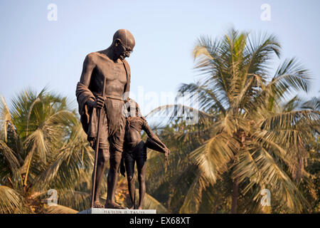 Mahatma Gandhi-Statue, Velha Goa oder Old Goa, in der Nähe von Panaji oder Panjim, Goa, Indien Stockfoto