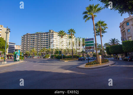 Almeria Spanien 1. September 2014: moderne Straßen und Alleen der Stadt Almeria am 1. September 2014 in Almeria, Spanien Stockfoto