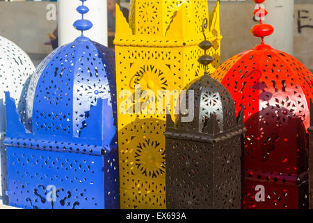 Eisen-Lampen Arabeske Entwurf des schönen Farben Stockfoto