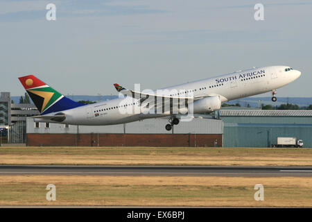 SOUTH AFRICAN A330 Stockfoto