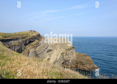 Blick auf Olle Wanderweg Nr. 10 Kurs in Songaksan in Insel Jeju, Korea. Olle ist berühmt trekking Kurse erstellt Küste Stockfoto