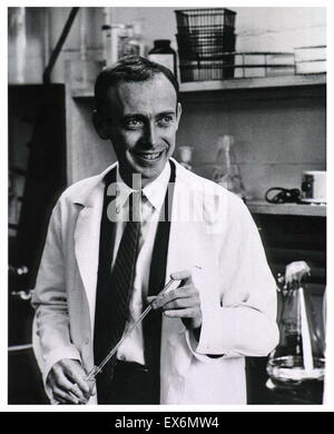 Foto von James Watson (1928-) ein US-amerikanischer Molekularbiologe, Genetiker und Zoologe, bekannt als einer der Co Entdecker der Struktur der DNA im Jahre 1953 mit Francis Crick. Datierten 1953 Stockfoto